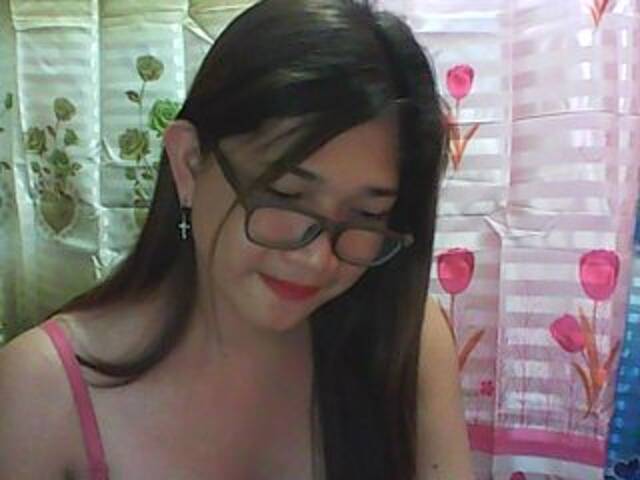 Broadcast screenshots PrettyHelena