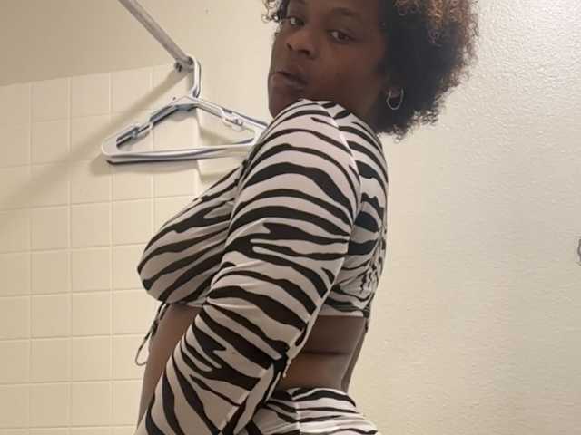 Photo of the profile prettynthick12