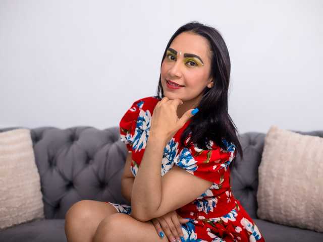 Profile photo Priya-Varma
