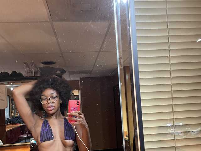 Photo of the profile ProductivePussy