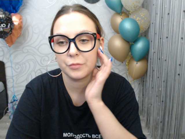 Broadcast screenshots PuffyEva