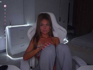 Erotic video chat Evelina_fox