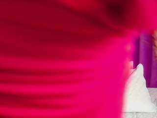 Erotic video chat pureebonyy