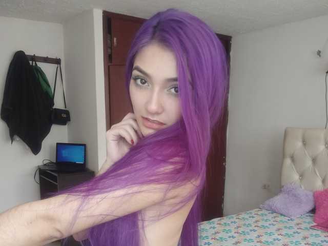 Erotic video chat purple--girl