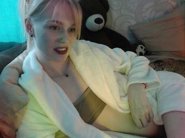 Photos Vero_nica Press in the heart! 519 pussy) Lovens from 2 tk, 20 - pleasant vibration, 69 - random In private with toys, Cam2Cam Before the private 101 tokens