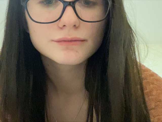 Broadcast screenshots sisters-snake