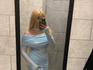 Erotic video chat qangel