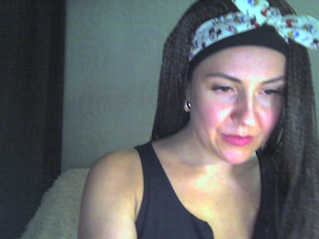 Broadcast screenshots Qittane