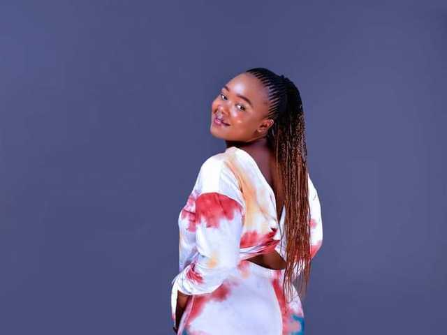Photo of the profile Queenbee