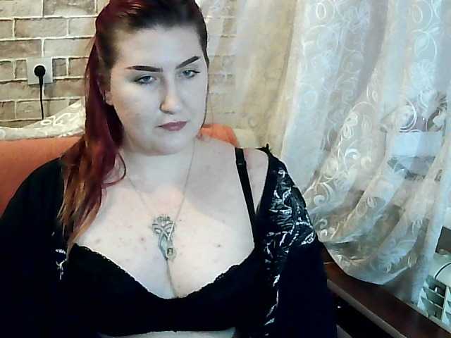 Broadcast screenshots queenchaos