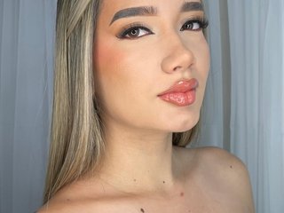 Erotic video chat Queen_Lucia