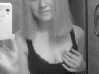 Erotic video chat queenlike