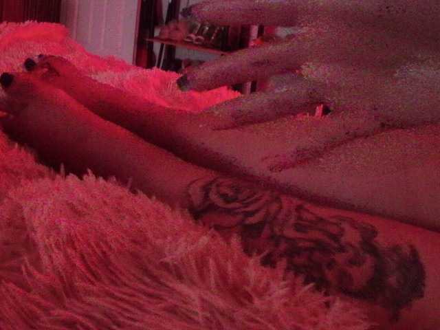 Broadcast screenshots QueenMorgan