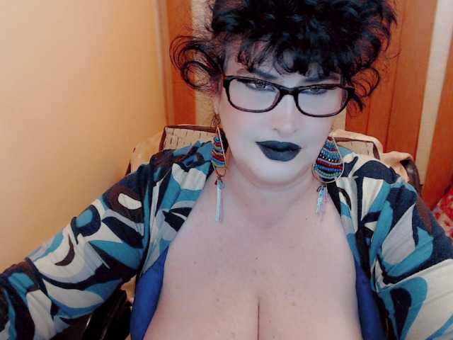 Photos QueenOfSin GODESS ​OF ​YOUR ​SOUL ​AND ​QUEEN ​OF ​SIN ​IS ​HERE!​SHOW ​ME ​YOUR ​LOVE ​AND ​I ​SHOW ​YOU ​PARADISE!#​mistress#​bbw