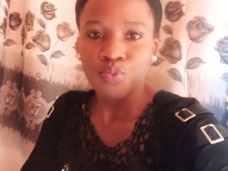 Erotic video chat Queensara