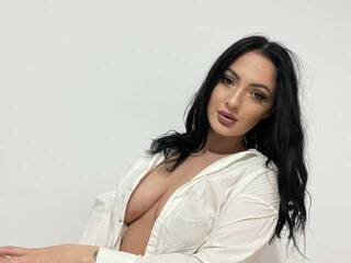 Erotic video chat RaisaSalvis