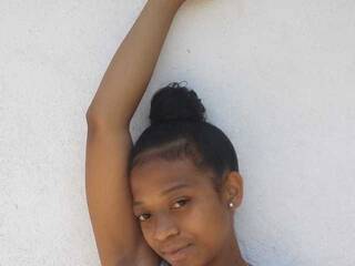 Erotic video chat Raissacute