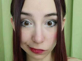 Erotic video chat RedFoxxy19