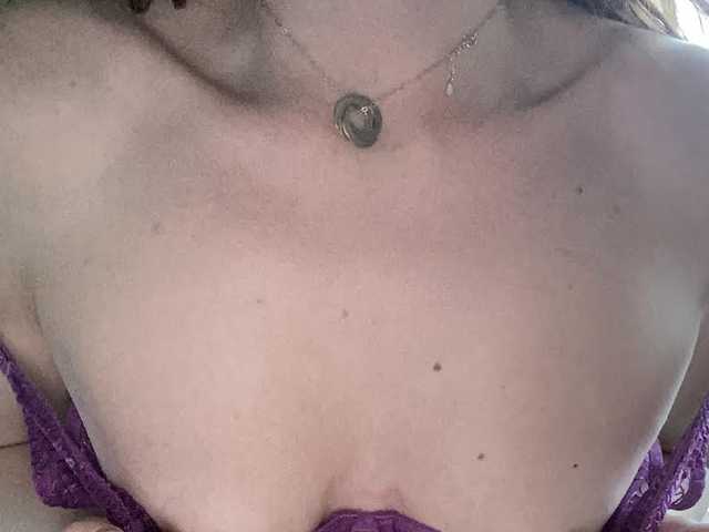 Photo of the profile REDHEADROSIE