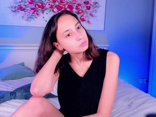 Broadcast screenshots reginamoon