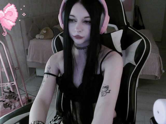 Broadcast screenshots dolls_tear