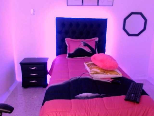 Broadcast screenshots REMnaivetyy