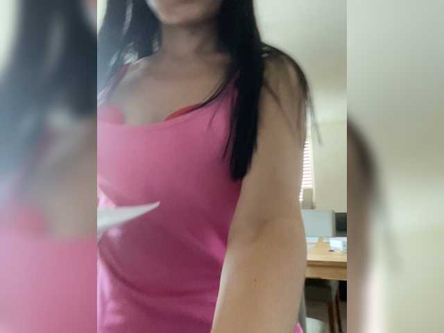 Broadcast screenshots Tifffannny