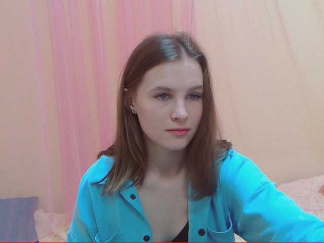 Photos roksanamae Hello everyone ♥ I am here new happy to chat