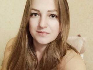 Erotic video chat Roksi18