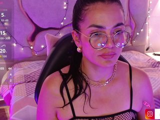 Erotic video chat Rosalind-tay