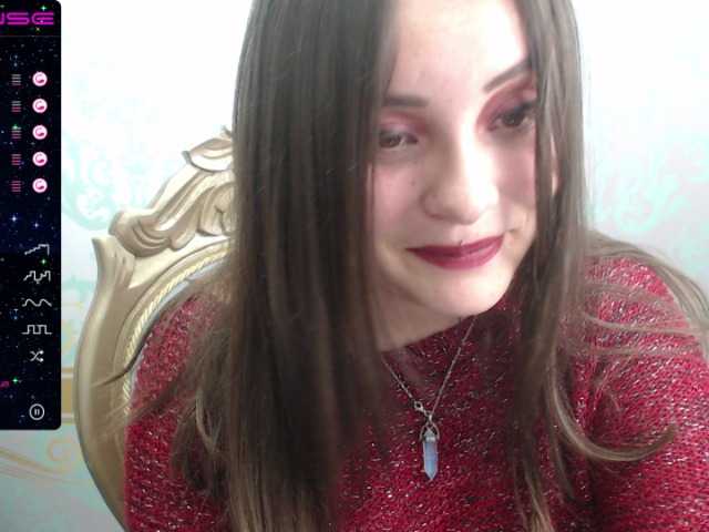 Broadcast screenshots rose-krystal