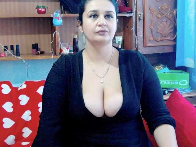 Broadcast screenshots RoseBBW