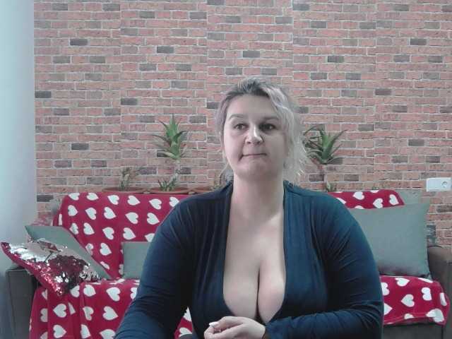 Broadcast screenshots RoseBBW