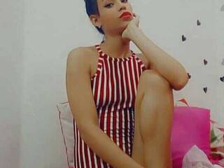 Erotic video chat RoseJackson18