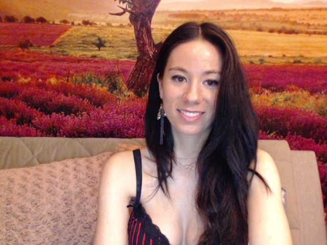 Broadcast screenshots Roselyn12