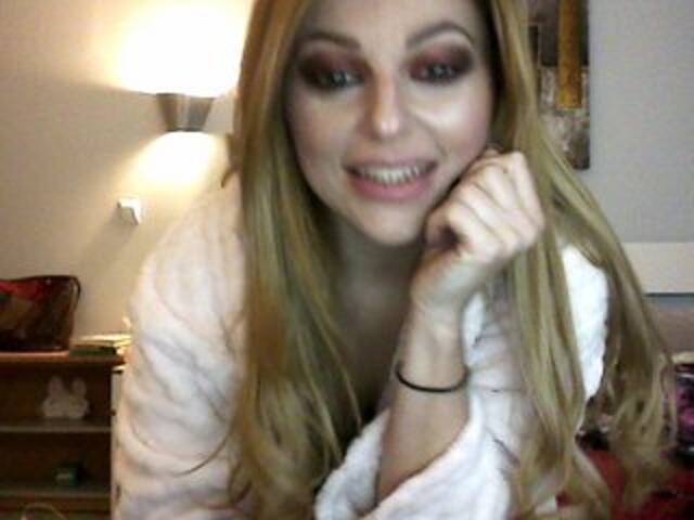 Broadcast screenshots RoseRosey