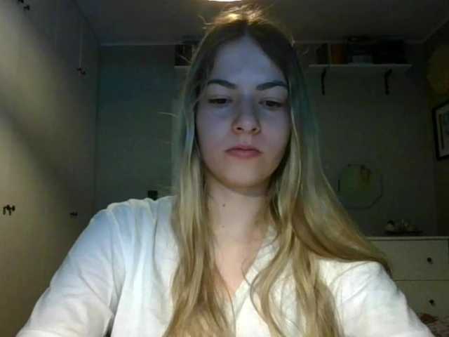 Broadcast screenshots RosieJune