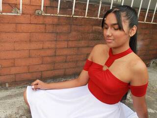 Erotic video chat Rossitahot