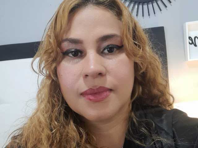 Photo of the profile roxana-b