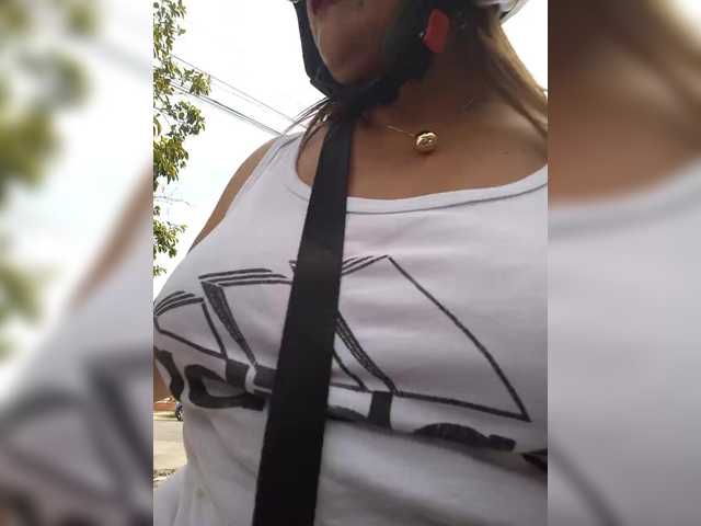 Broadcast screenshots roxanamontero