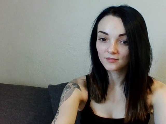 Broadcast screenshots RoxiSexy