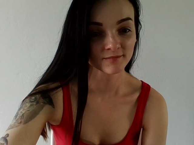 Broadcast screenshots RoxiSexy