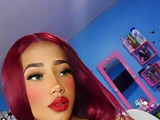 Erotic video chat roxxann69