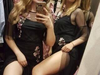 Erotic video chat roxy-foxy15