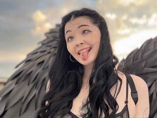 Erotic video chat RoxyNilll