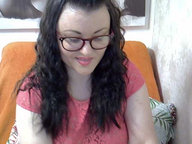 Broadcast screenshots RoyalEyes