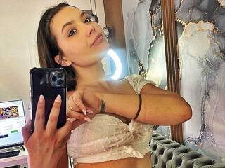 Erotic video chat RubyxBanks