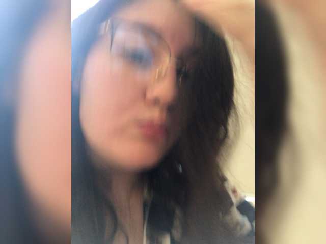 Broadcast screenshots SaanviUwU