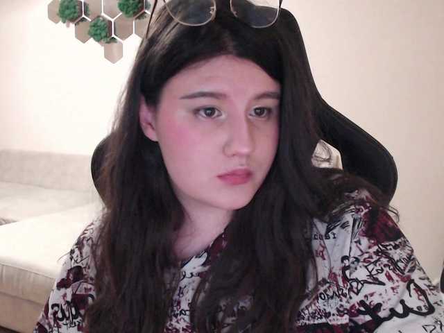 Broadcast screenshots SaanviUwU