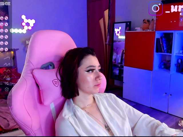 Broadcast screenshots UrLizz